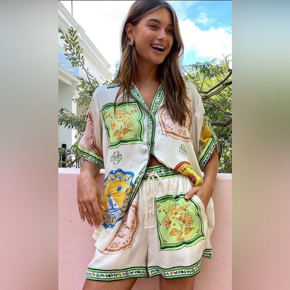 Alémais - PORCELAIN SILK SHORT - US 6 / AU 10